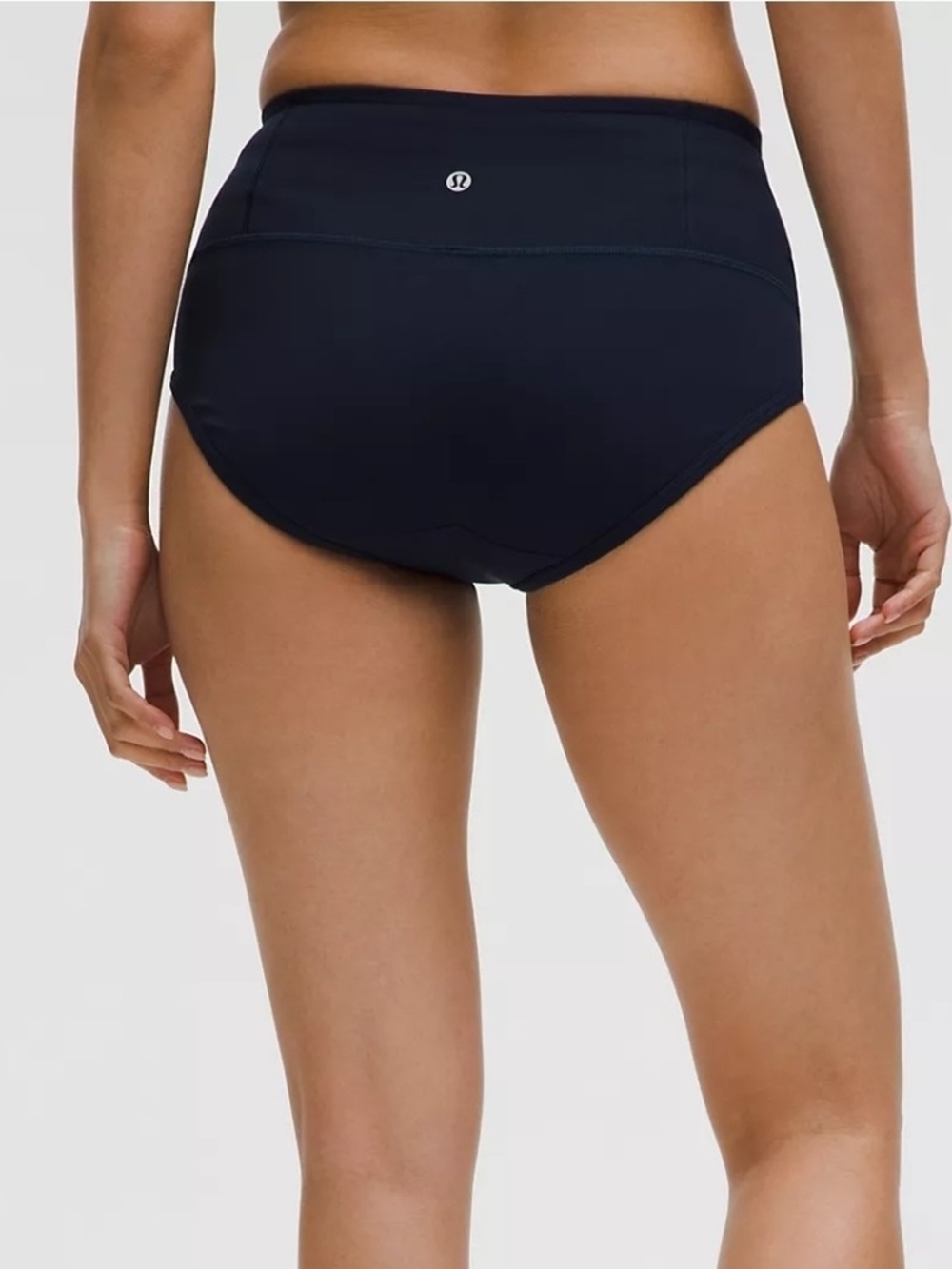Lululemon Racing Briefs Size 8 - Picture 5 of 5